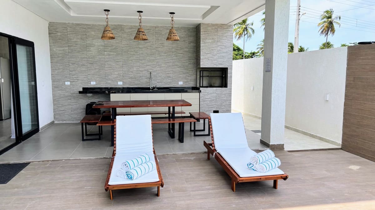 Área externa com piscina - Aluguel de casa em Maragogi
